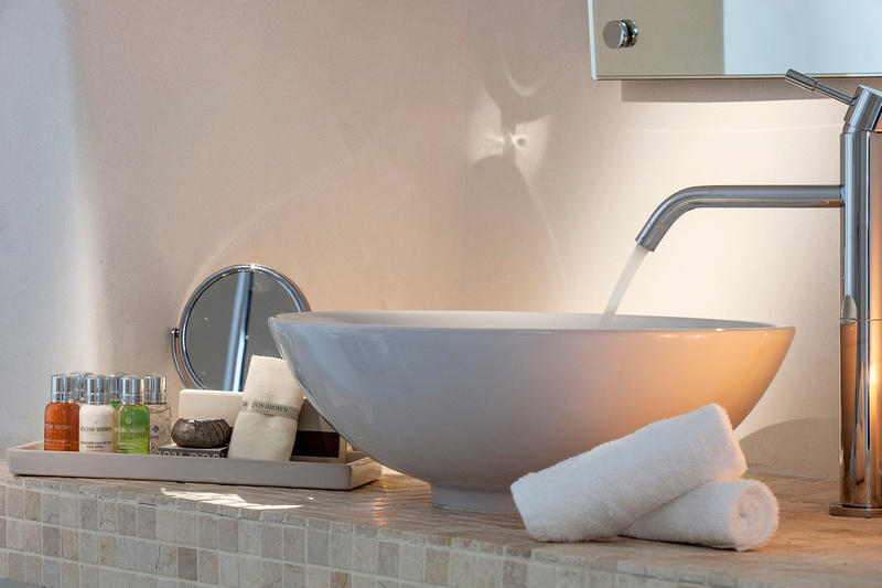 ALIKO LUXURY SUITES SANTORINI