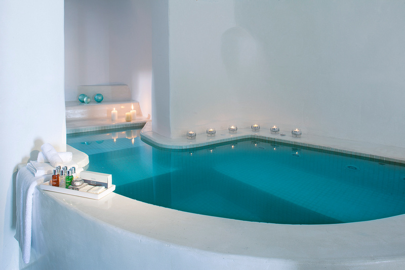 ALIKO LUXURY SUITES SANTORINI