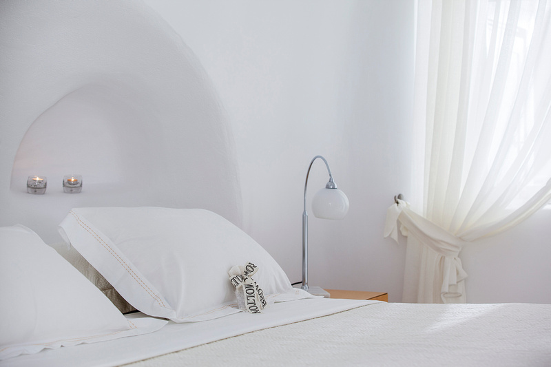 ALIKO LUXURY SUITES SANTORINI