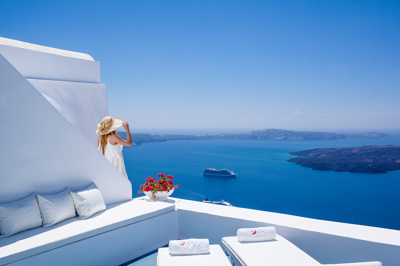 ALIKO LUXURY SUITES SANTORINI