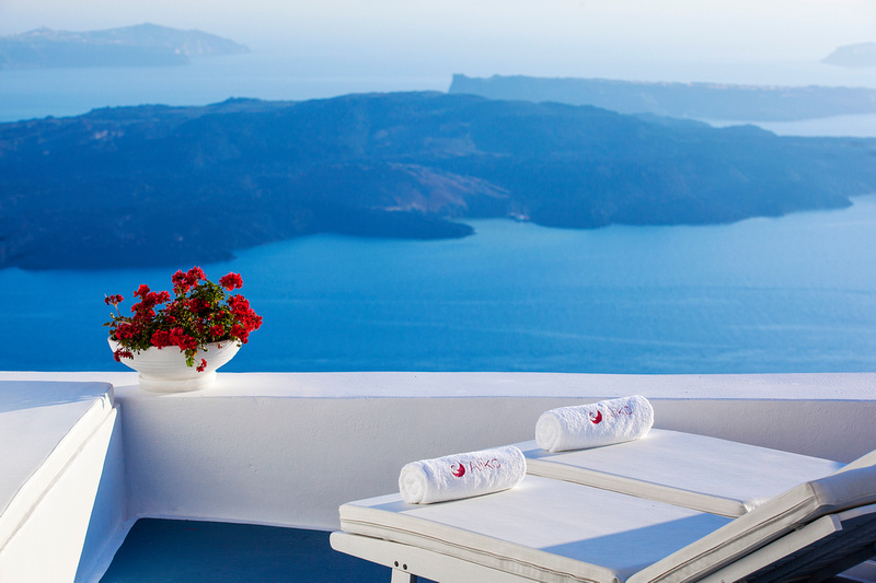 ALIKO LUXURY SUITES SANTORINI