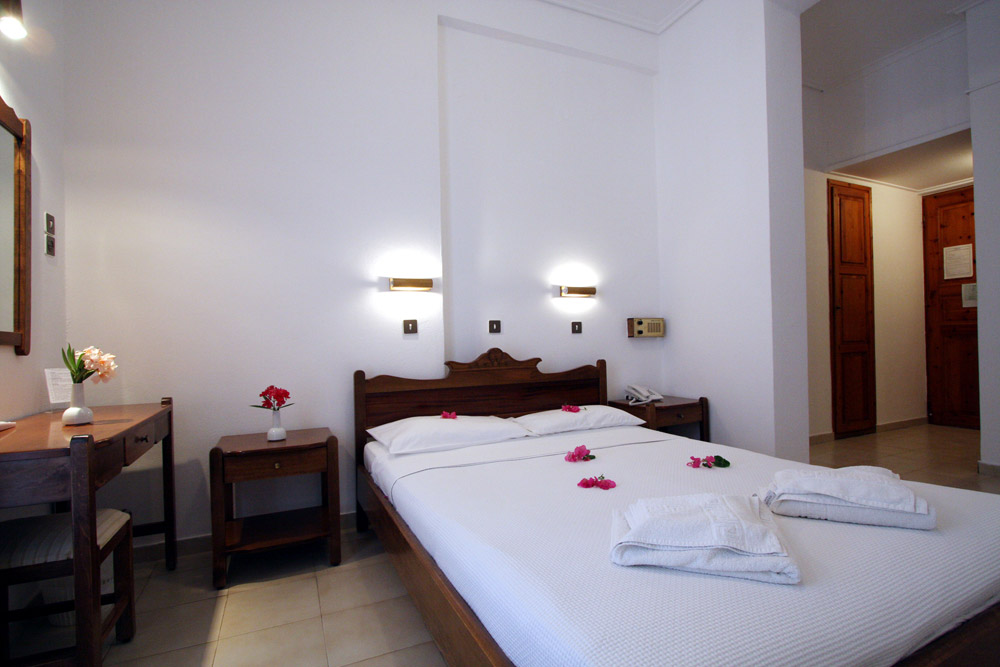 AMARYLLIS HOTEL SANTORINI
