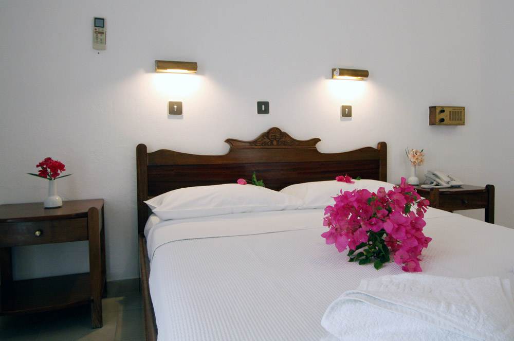 AMARYLLIS HOTEL SANTORINI