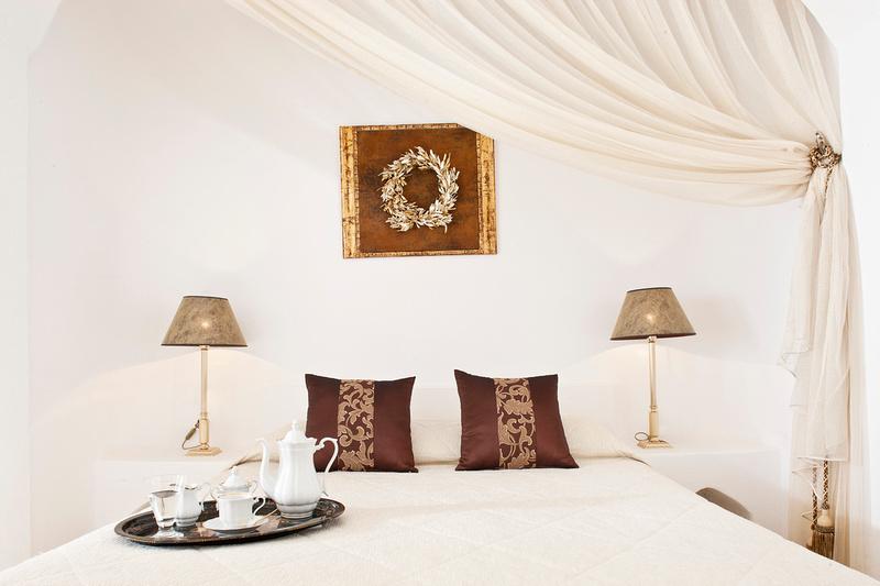 AVIANTO SUITES SANTORINI