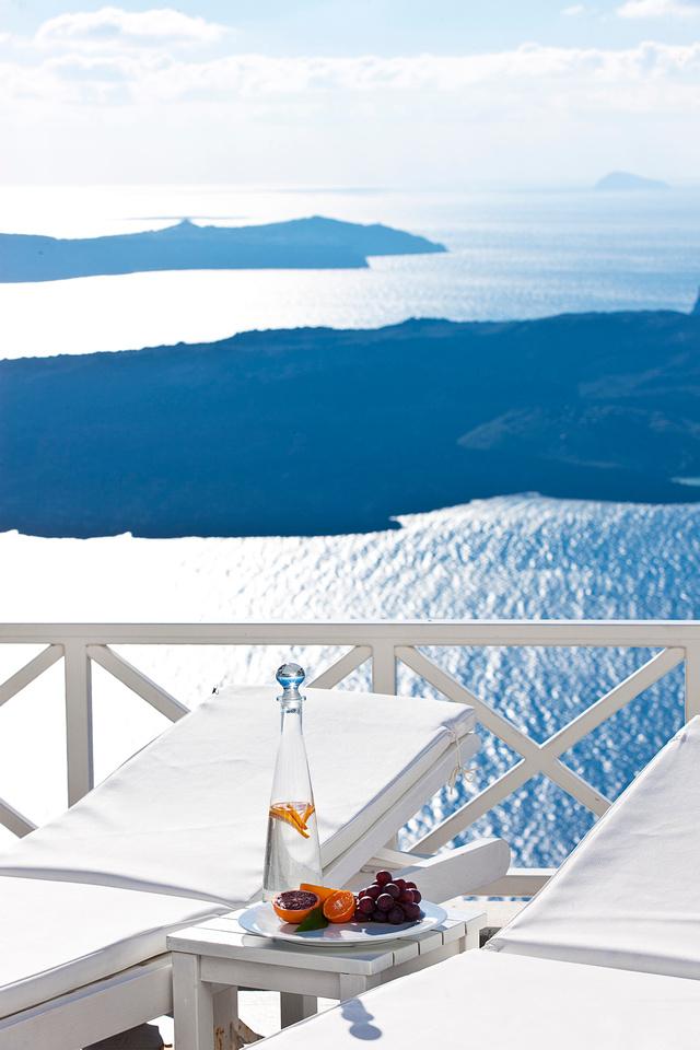 AVIANTO SUITES SANTORINI