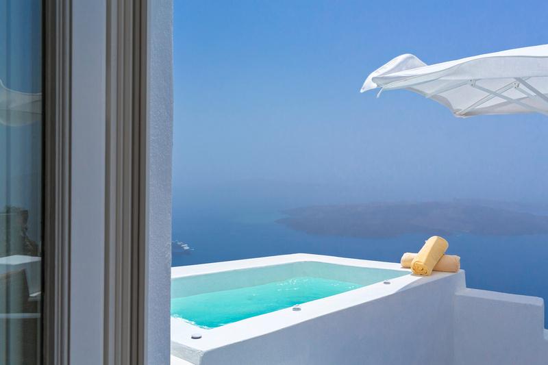 AVIANTO SUITES SANTORINI