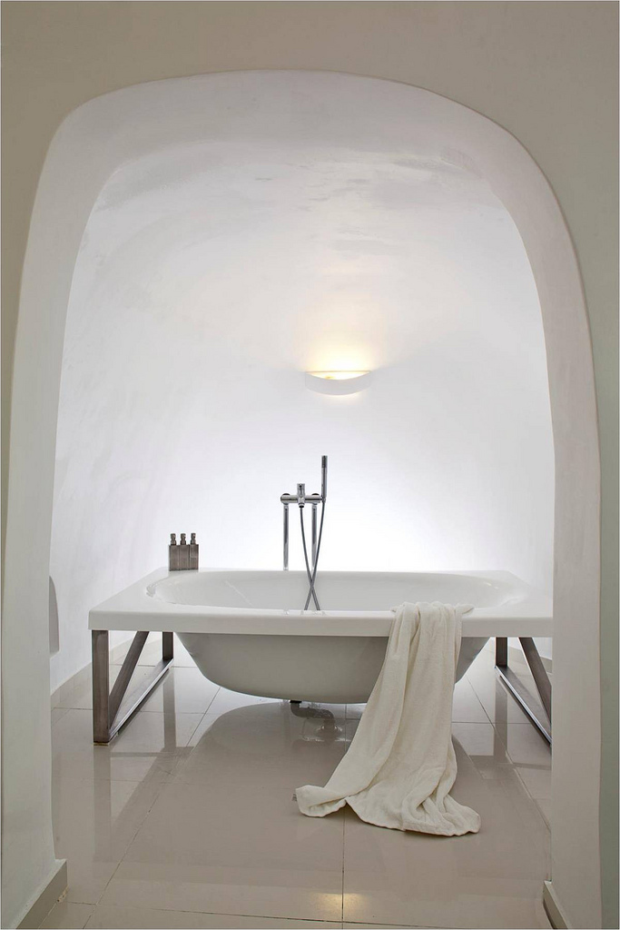 CHROMATA UP STYLE HOTEL SANTORINI