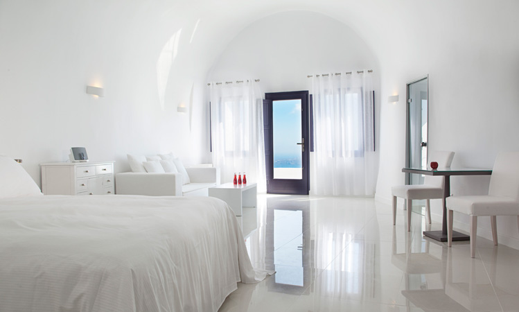 CHROMATA UP STYLE HOTEL SANTORINI