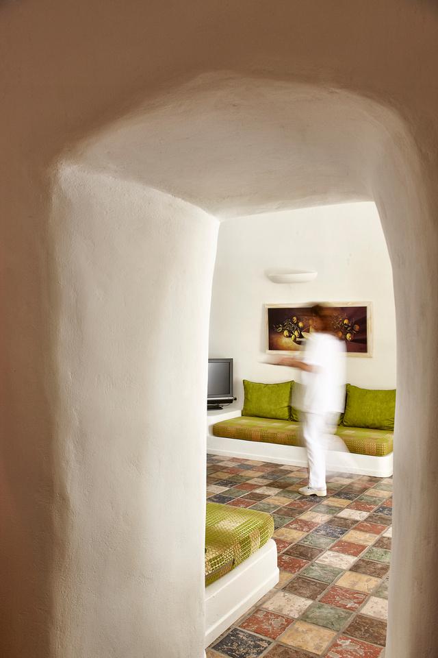 DREAMS LUXURY SUITES SANTORINI