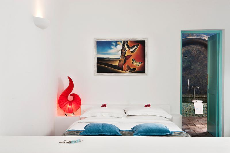 DREAMS LUXURY SUITES SANTORINI