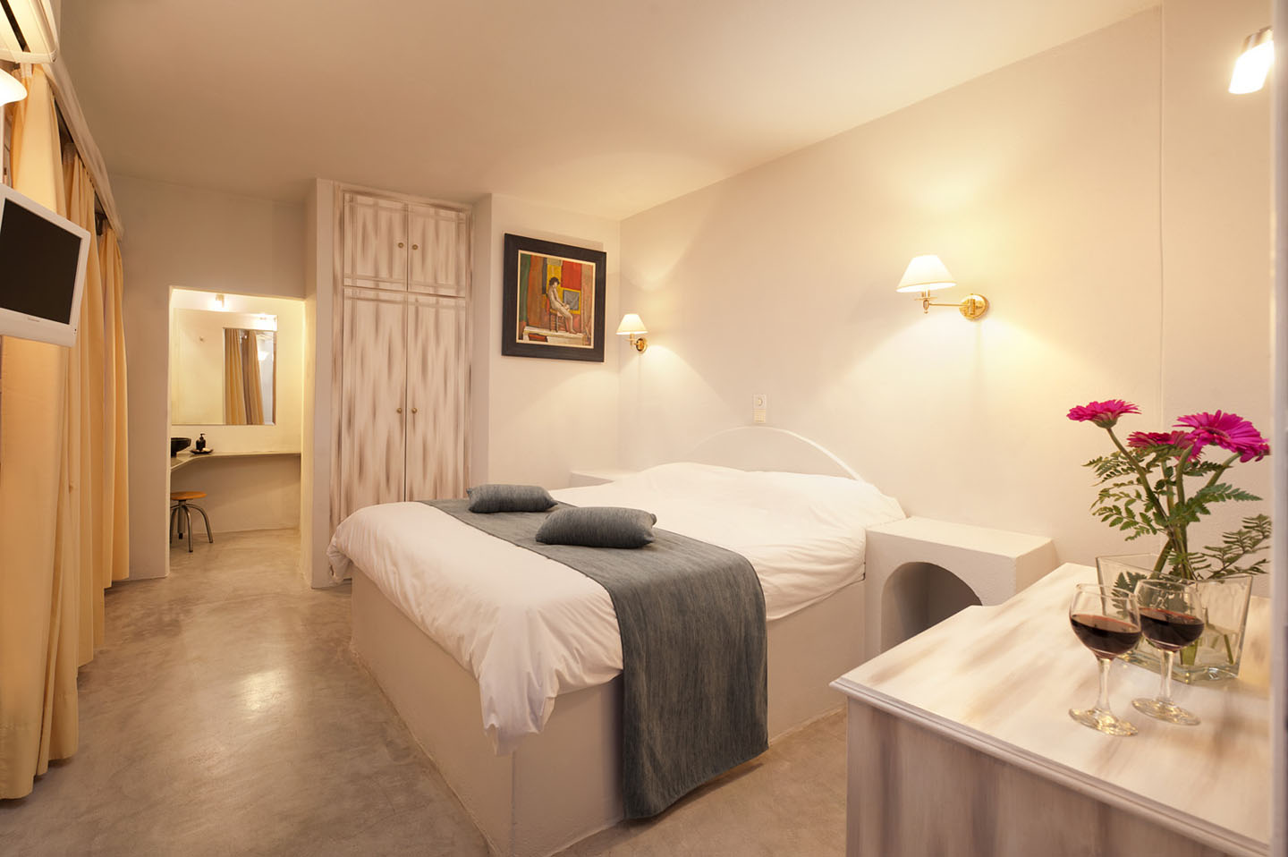 REGINA MARE Santorini