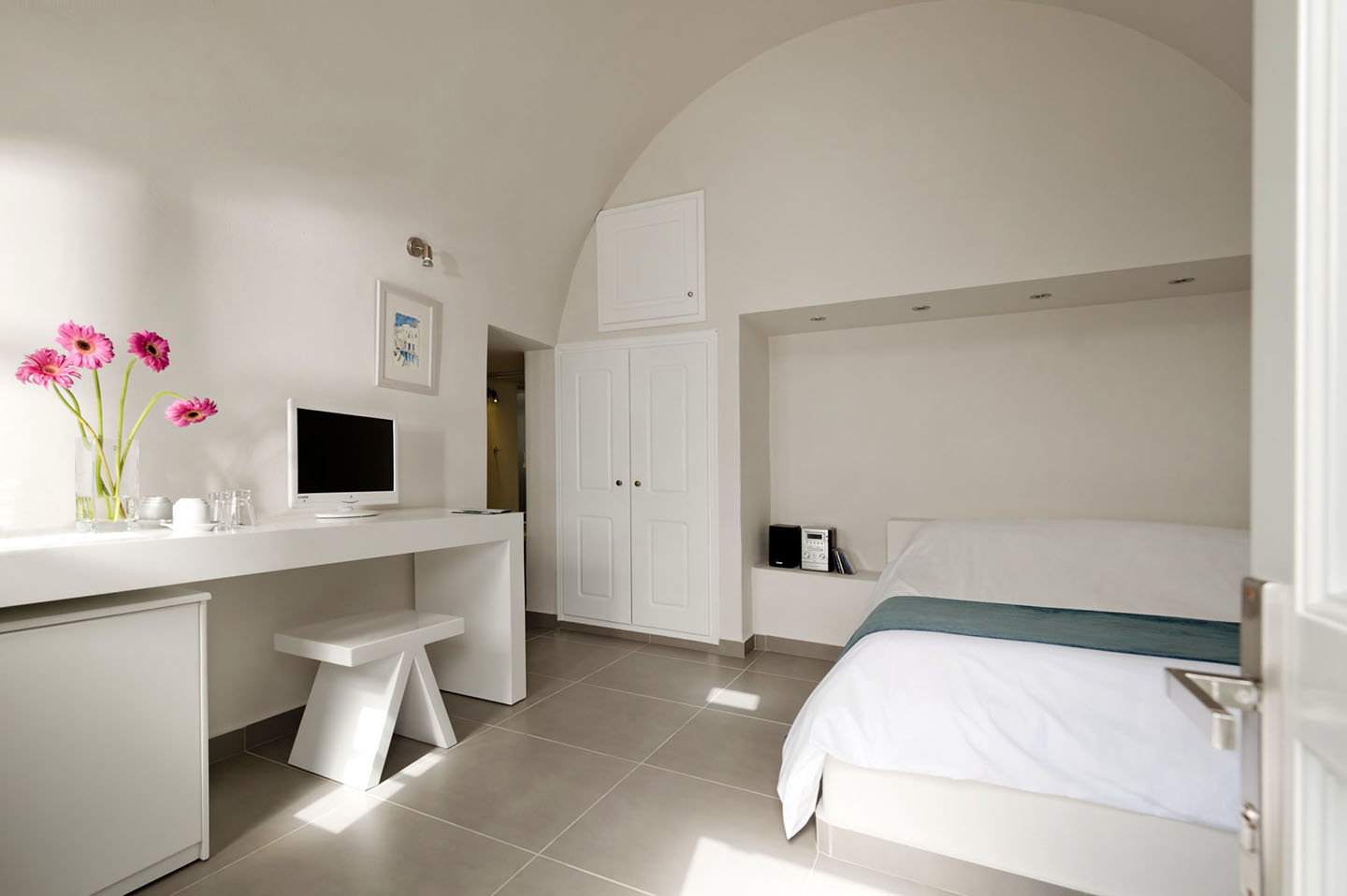 REGINA MARE Santorini
