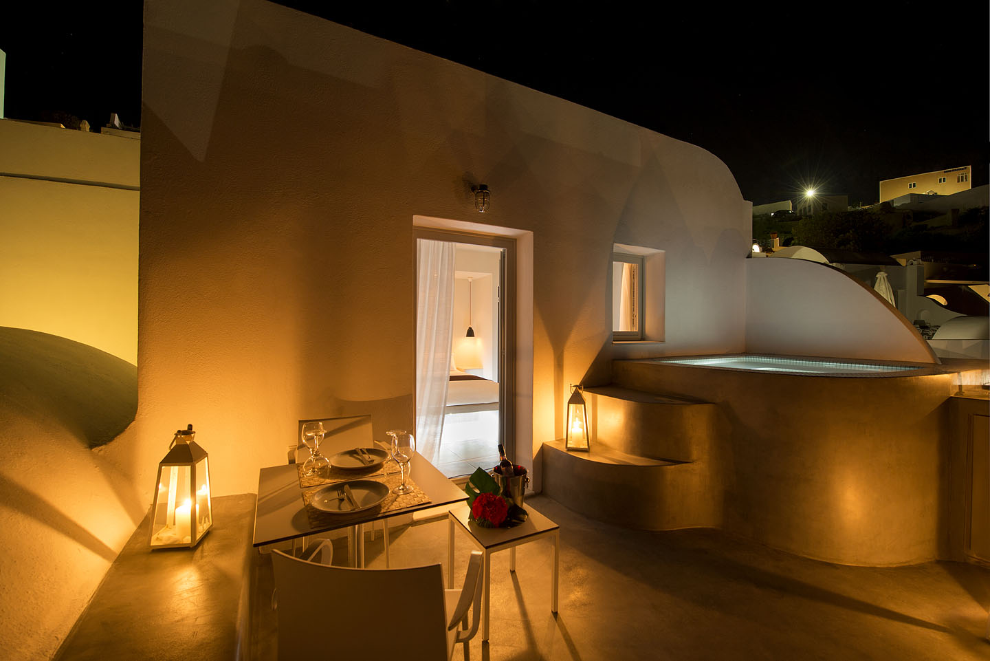 REGINA MARE Santorini