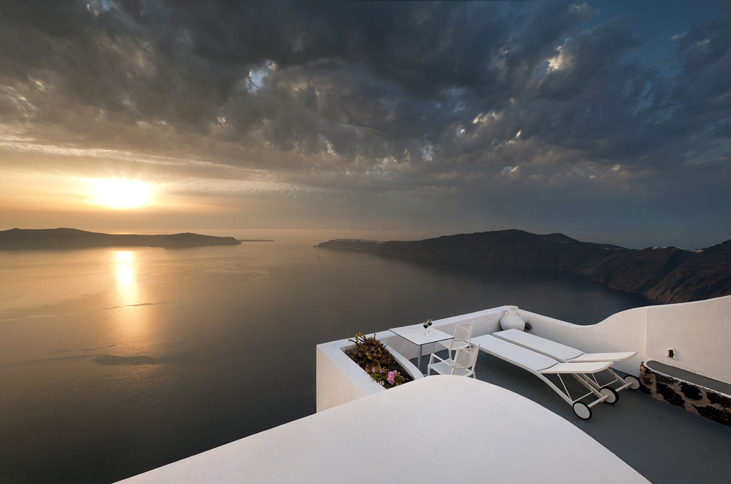 REGINA MARE Santorini