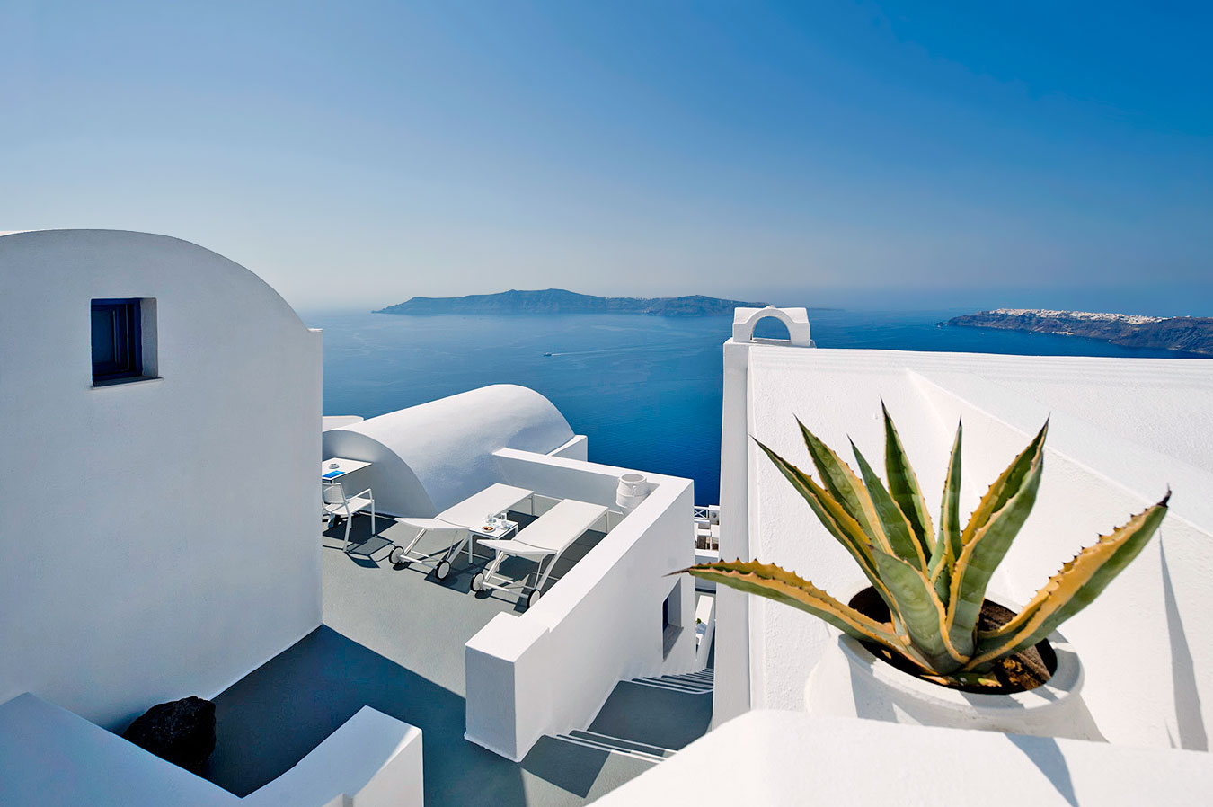 REGINA MARE Santorini